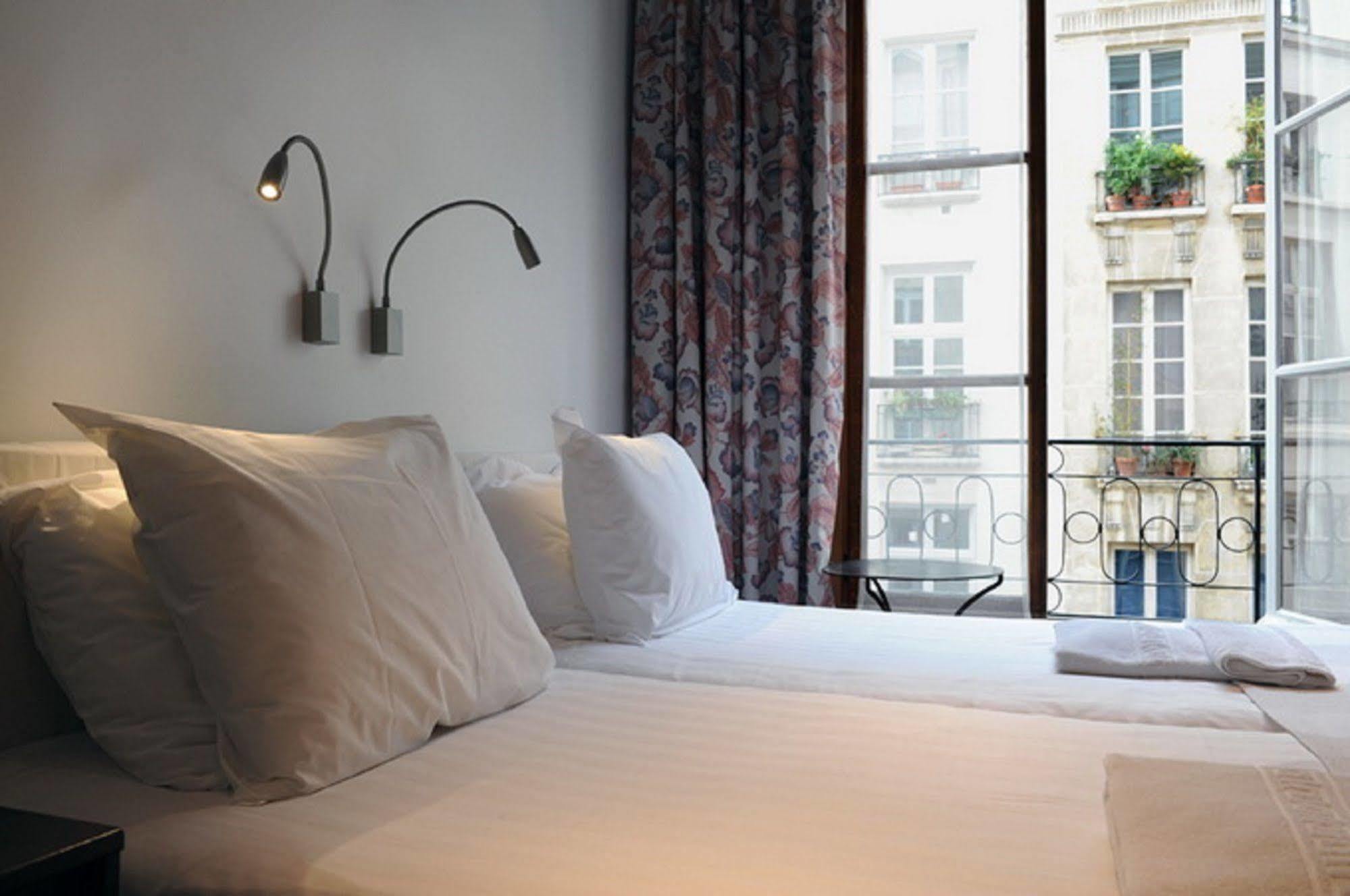 Hotel Boutique De La Place Des Vosges Parigi